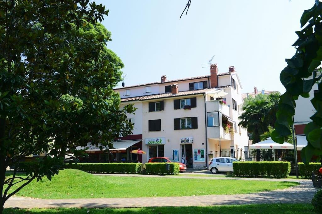 Vista Mare Apartman Пореч Экстерьер фото
